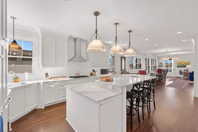 222 E Pleasant St, Oconomowoc, WI 53066 - Photo 11