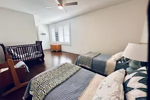 222 E Pleasant St, Oconomowoc, WI 53066 - Photo 33