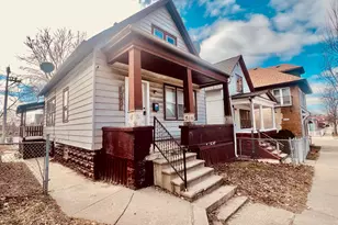 1225 W Keefe Ave, Milwaukee, WI 53206 - Photo 1