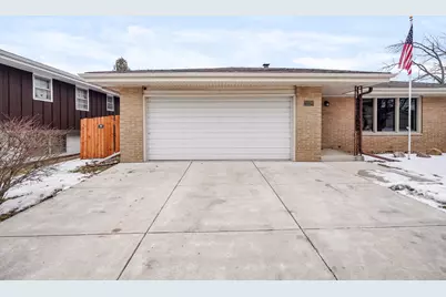 3326  Monarch Dr, Racine, WI 53406 - Photo 39