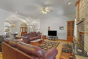 1343 40th Ct, Kenosha, WI 53144 - Photo 7