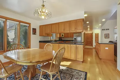 1343  40th Ct, Kenosha, WI 53144 - Photo 9