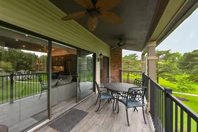 31  Abbey Villa Cir #D, Fontana, WI 53125 - Photo 19