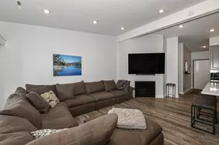 31 Abbey Villa Cir, Fontana, WI 53125 - Photo 15