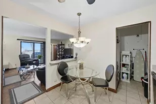 8539 N 107th St, Milwaukee, WI 53224 - Photo 9