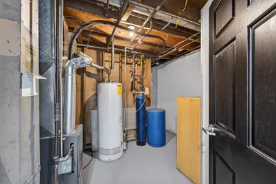 10514 W Lawn Ave, Milwaukee, WI 53225 - Photo 31