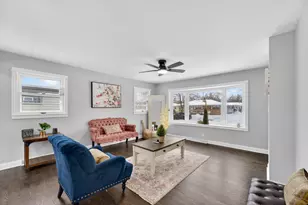 10514 W Lawn Ave, Milwaukee, WI 53225 - Photo 3