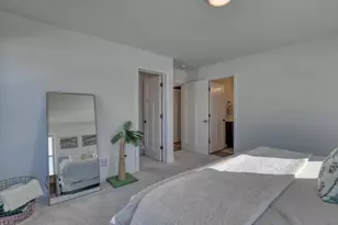 1721 Arthur's Pass, Oconomowoc, WI 53066 - Photo 17