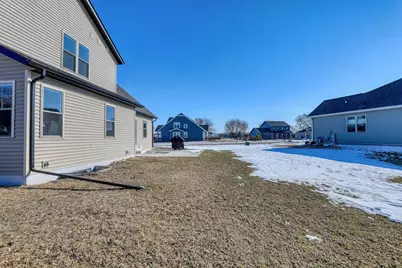 1721  Arthurs Pass, Oconomowoc, WI 53066 - Photo 35