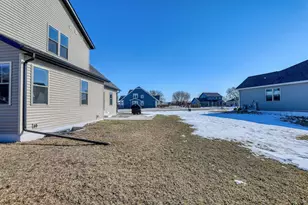 1721 Arthur's Pass, Oconomowoc, WI 53066 - Photo 35