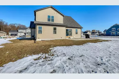 1721  Arthurs Pass, Oconomowoc, WI 53066 - Photo 39