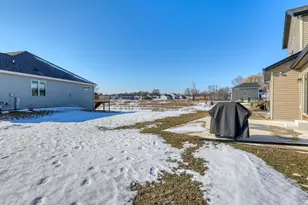 1721 Arthur's Pass, Oconomowoc, WI 53066 - Photo 41