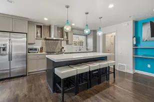 908 E Hampton Rd, Whitefish Bay, WI 53217 - Photo 7