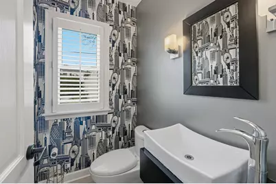 908 E Hampton Rd, Whitefish Bay, WI 53217 - Photo 13