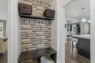 908 E Hampton Rd, Whitefish Bay, WI 53217 - Photo 3