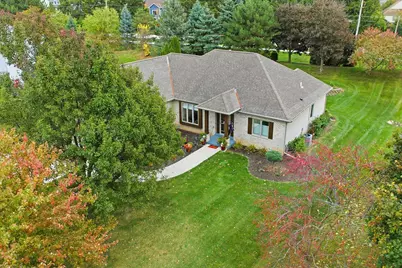 6748 S Yale Dr, Franklin, WI 53132 - Photo 15