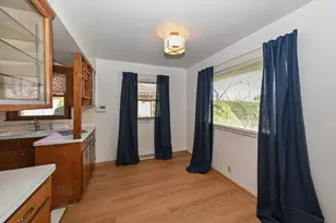 4209 N 71st St, Milwaukee, WI 53216 - Photo 9