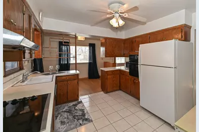 4209 N 71st St, Milwaukee, WI 53216 - Photo 7