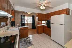 4209 N 71st St, Milwaukee, WI 53216 - Photo 7