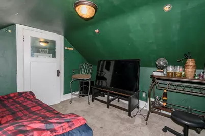 1749 S 69th St, West Allis, WI 53214 - Photo 21