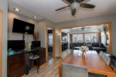 1749 S 69th St, West Allis, WI 53214 - Photo 7