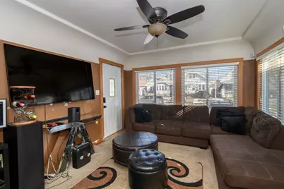 1749 S 69th St, West Allis, WI 53214 - Photo 3