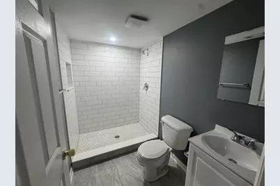 7720 W Bobolink Ave, Milwaukee, WI 53218 - Photo 29