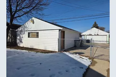 8220 W Keefe Ave, Milwaukee, WI 53222 - Photo 3