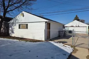 8220 W Keefe Ave, Milwaukee, WI 53222 - Photo 3