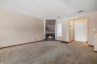 1523  Grandview Ct #4, Racine, WI 53139 - Photo 19