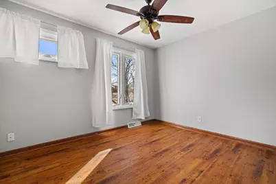 1523  Grandview Ct #4, Racine, WI 53139 - Photo 13