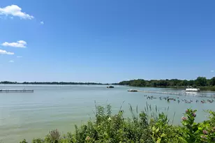 1523 Grandview Ct, Racine, WI 53139 - Photo 25