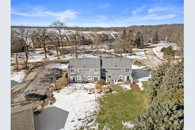 1523  Grandview Ct #4, Racine, WI 53139 - Photo 3