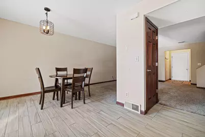 1523  Grandview Ct #4, Racine, WI 53139 - Photo 15