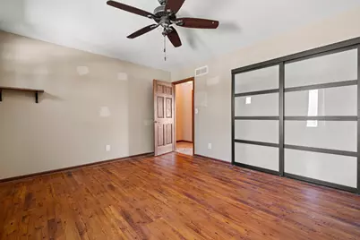1523  Grandview Ct #4, Racine, WI 53139 - Photo 5