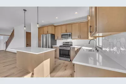 W1298  Floral Park Ln, Osceola, WI 53010 - Photo 9