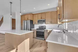 W1298 Floral Park Ln, Osceola, WI 53010 - Photo 9