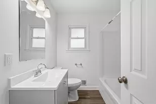 10532 W Birch Ave, Milwaukee, WI 53225 - Photo 9