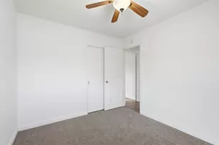 10532 W Birch Ave, Milwaukee, WI 53225 - Photo 11