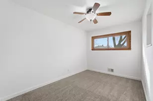 10532 W Birch Ave, Milwaukee, WI 53225 - Photo 7