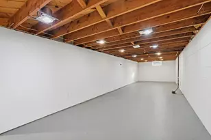 10532 W Birch Ave, Milwaukee, WI 53225 - Photo 13