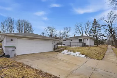 10532 W Birch Ave, Milwaukee, WI 53225 - Photo 15