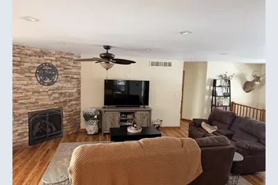 223  Clover Ln, Footville, WI 53548 - Photo 13