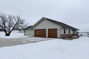 223 Clover Ln, Footville, WI 53548 - Photo 37