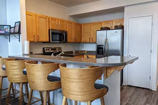 2121 S Kinnickinnic Ave, Milwaukee, WI 53207 - Photo 1