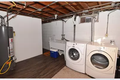 230 N 111th St, Wauwatosa, WI 53226 - Photo 29