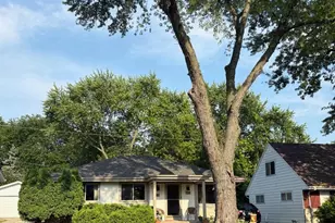 230 N 111th St, Wauwatosa, WI 53226 - Photo 37