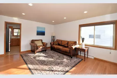 230 N 111th St, Wauwatosa, WI 53226 - Photo 11