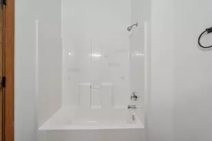 134 Main St, Racine, WI 53403 - Photo 47