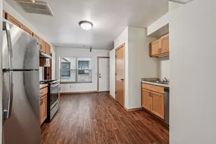 134 Main St, Racine, WI 53403 - Photo 17